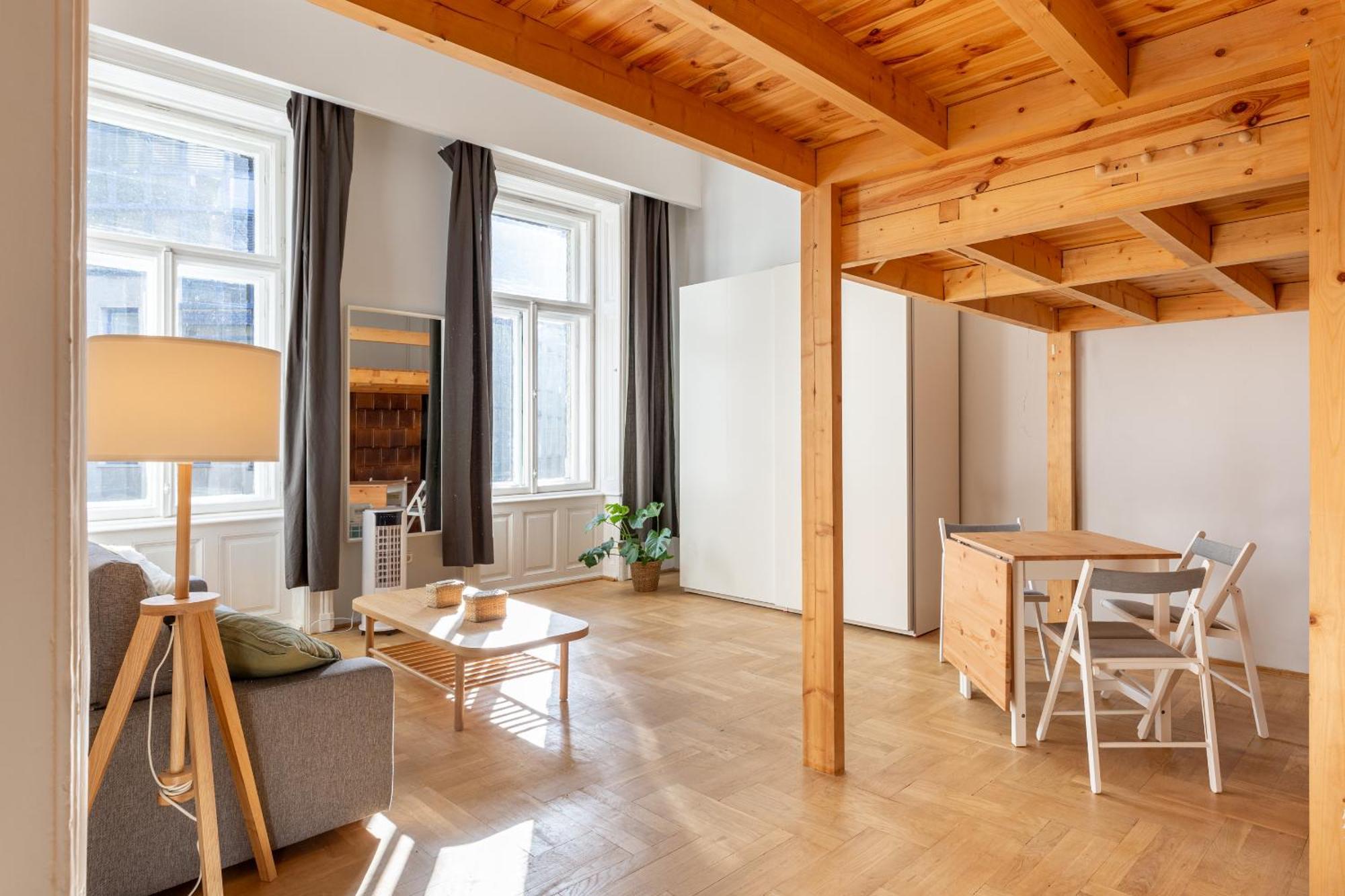 V26 Freedom Lodge Apartment Budapest Bagian luar foto