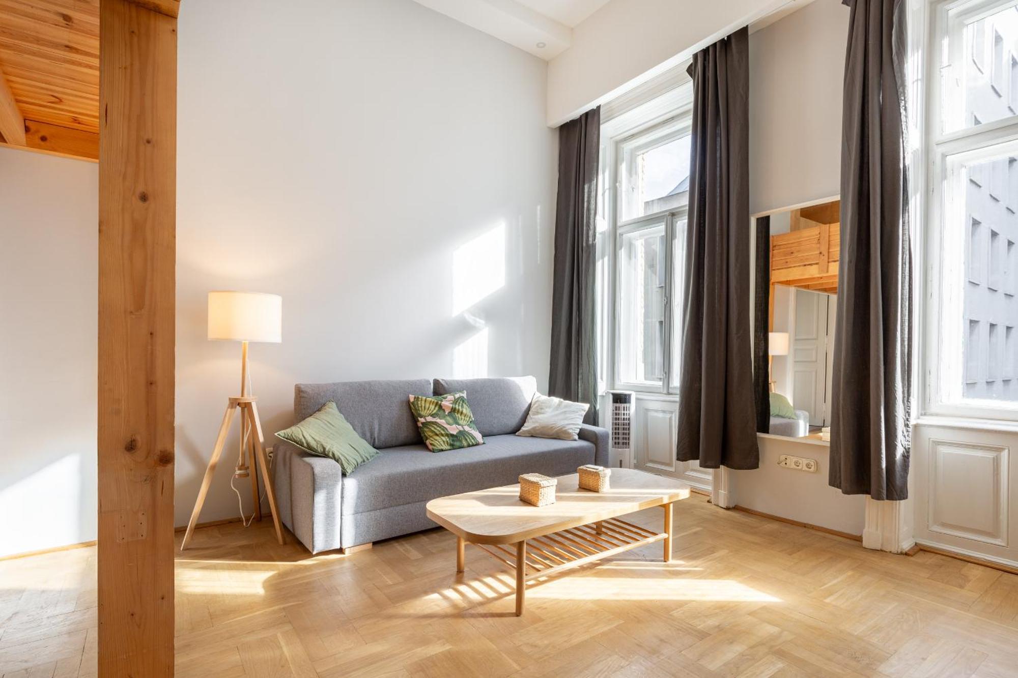 V26 Freedom Lodge Apartment Budapest Bagian luar foto