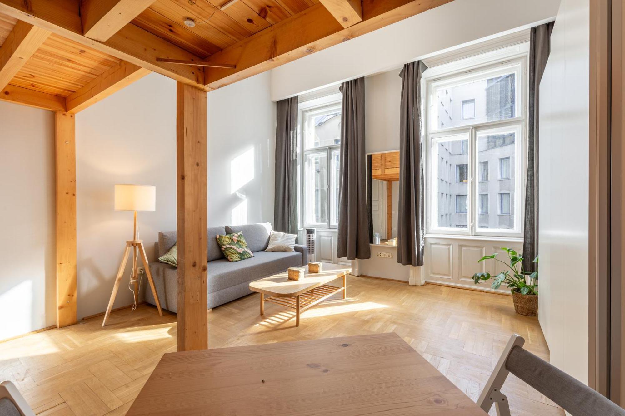 V26 Freedom Lodge Apartment Budapest Bagian luar foto